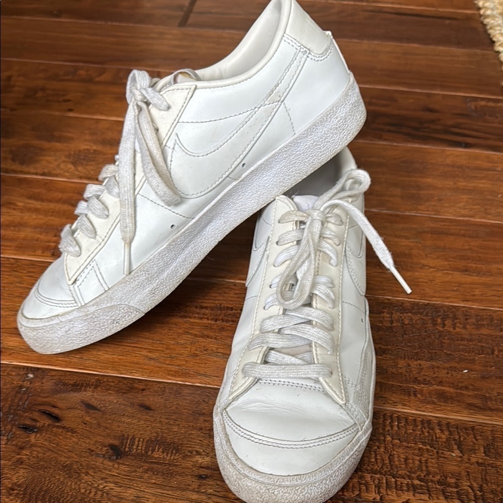 Nike Blazer Low '77 By You sneaker, women’s size 9 - Picture 4 of 7